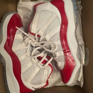 Nike Air Jordan 11 Retro PS Cherry Red White 378039-116 Size 12.5C Lace Sneakers